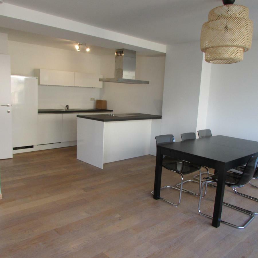 Huidreal Meir Antwerp Luaran gambar