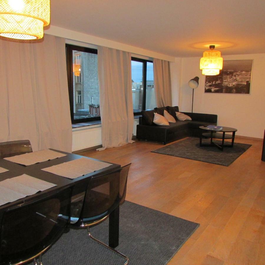 Huidreal Meir Antwerp Luaran gambar