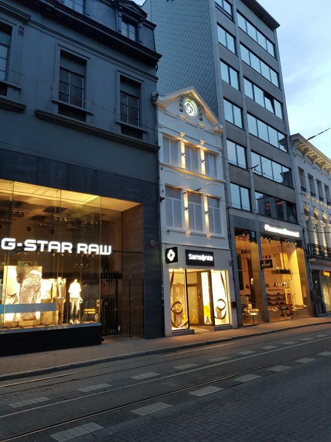 Huidreal Meir Antwerp Luaran gambar